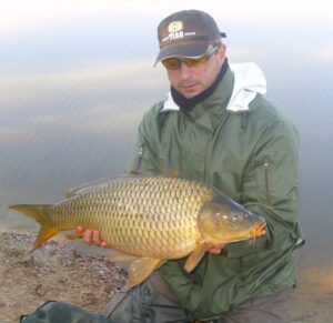 Pesca de carpas en río: Estrategias para conseguir buenos resultados