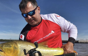 Pescar carpas en verano: Claves para una pesca exitosa